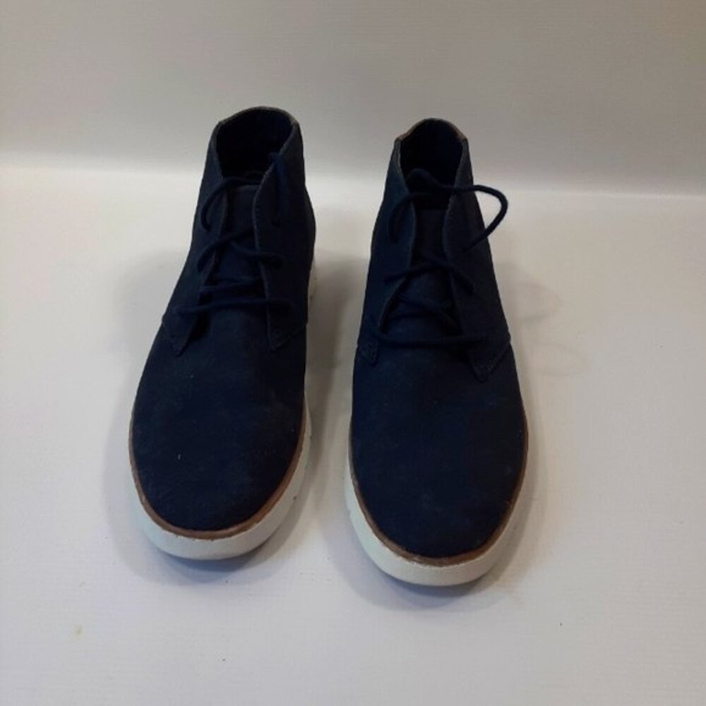 Cliffs by White Mountain Delpha Size 9M Blue High Top Loafers